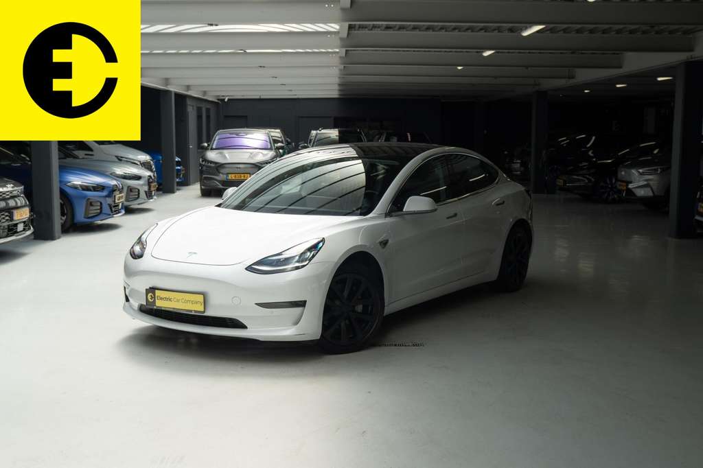 Tesla Model 3 Long Range AWD 75 kWh | Stoelverwarming | Camera |