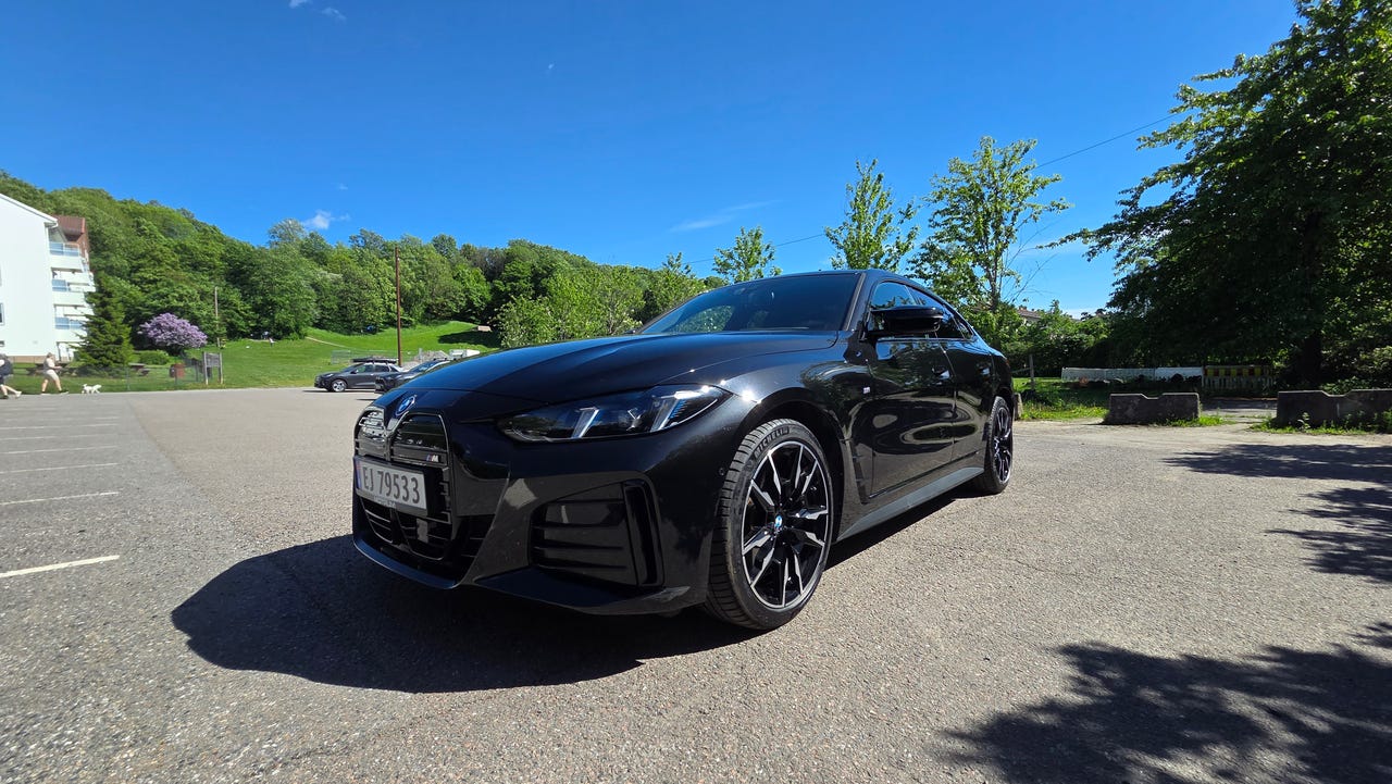 BMW i4