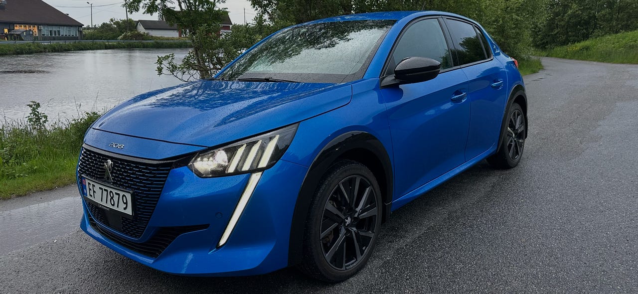 Peugeot e-208