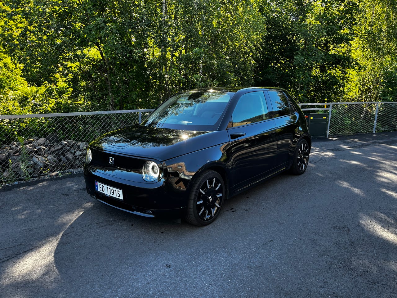 Honda e