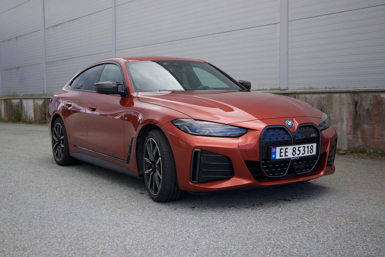 BMW i4