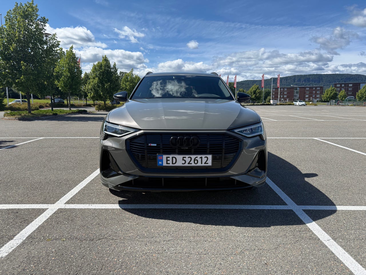 Audi e-tron