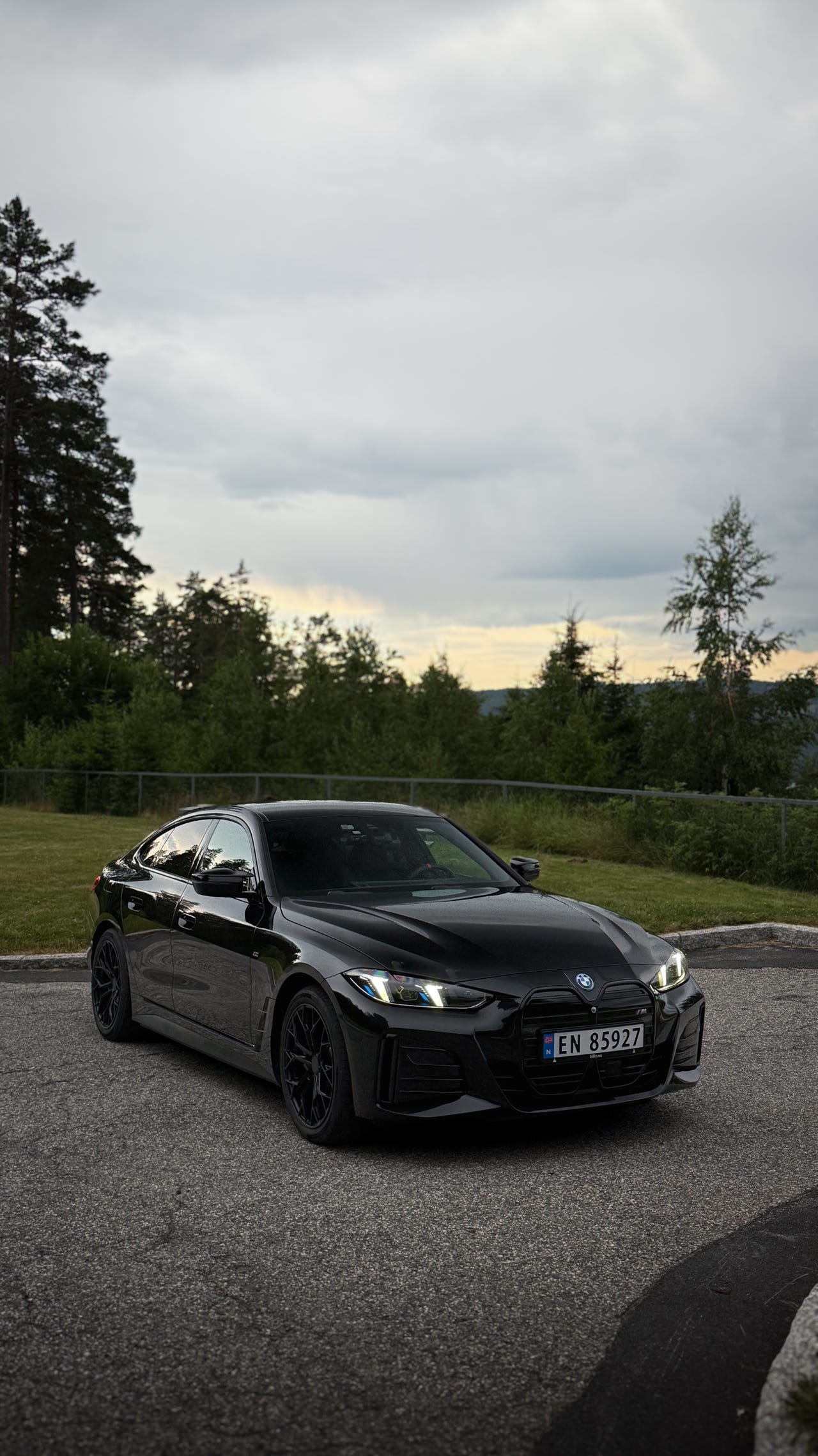 BMW i4
