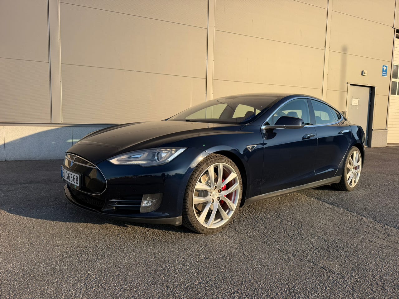 Tesla Model S