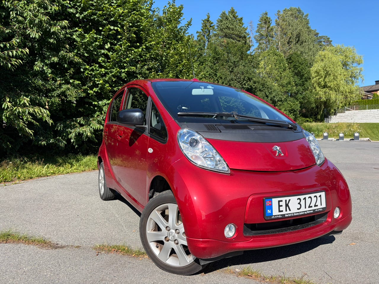 Peugeot iOn