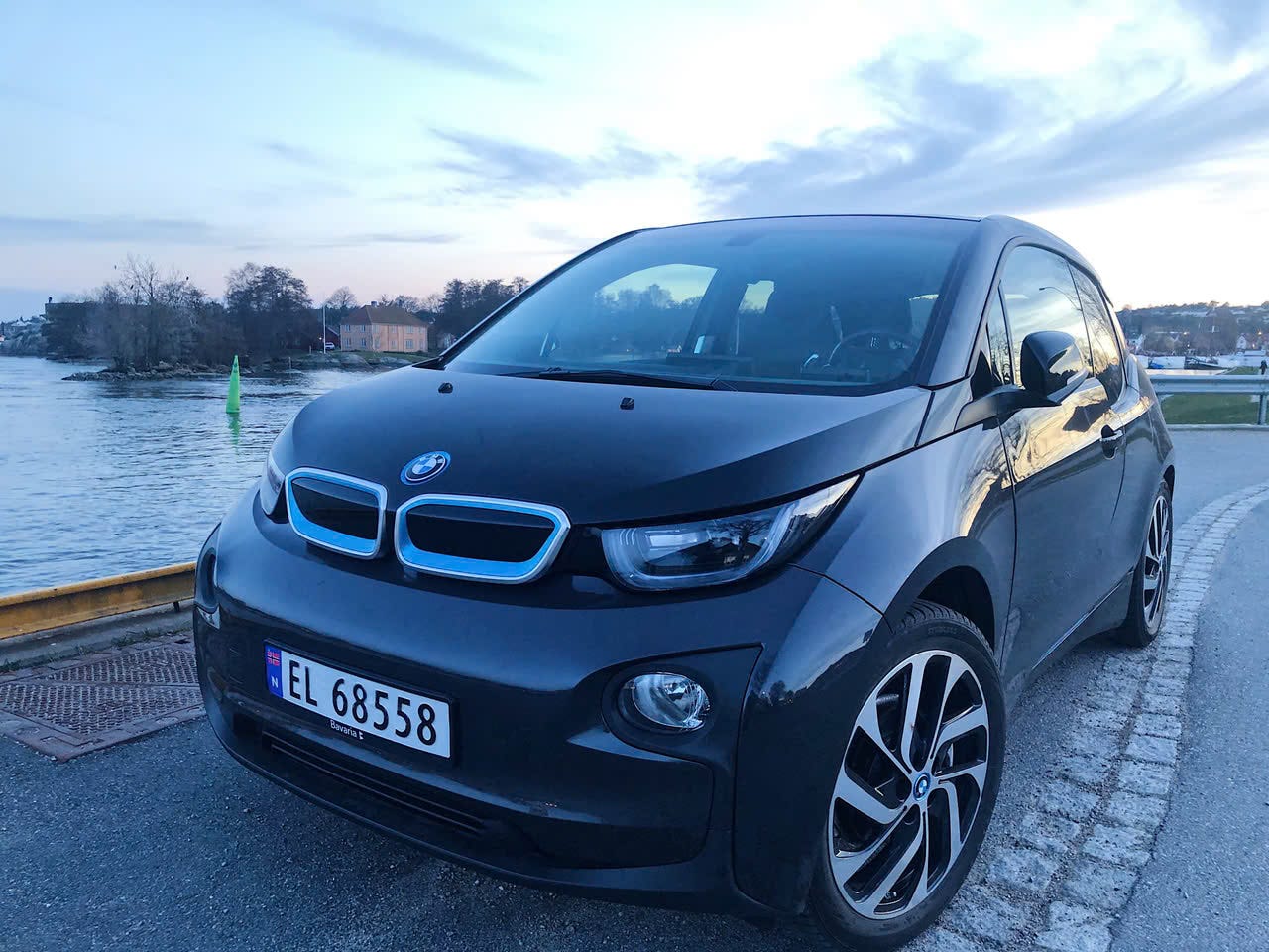 BMW i3