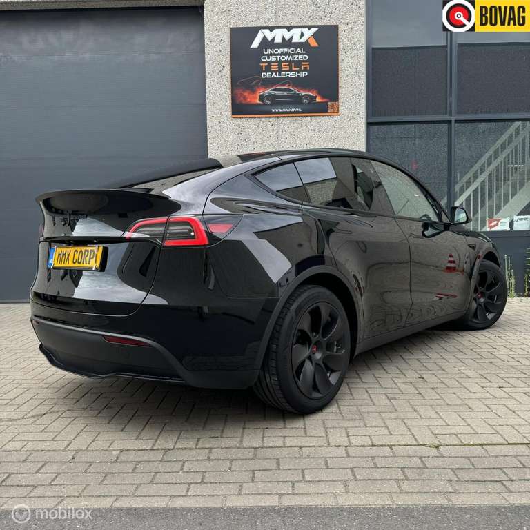 Tesla Model Y Long Range AWD + MMX PACK + IAP + HW4
