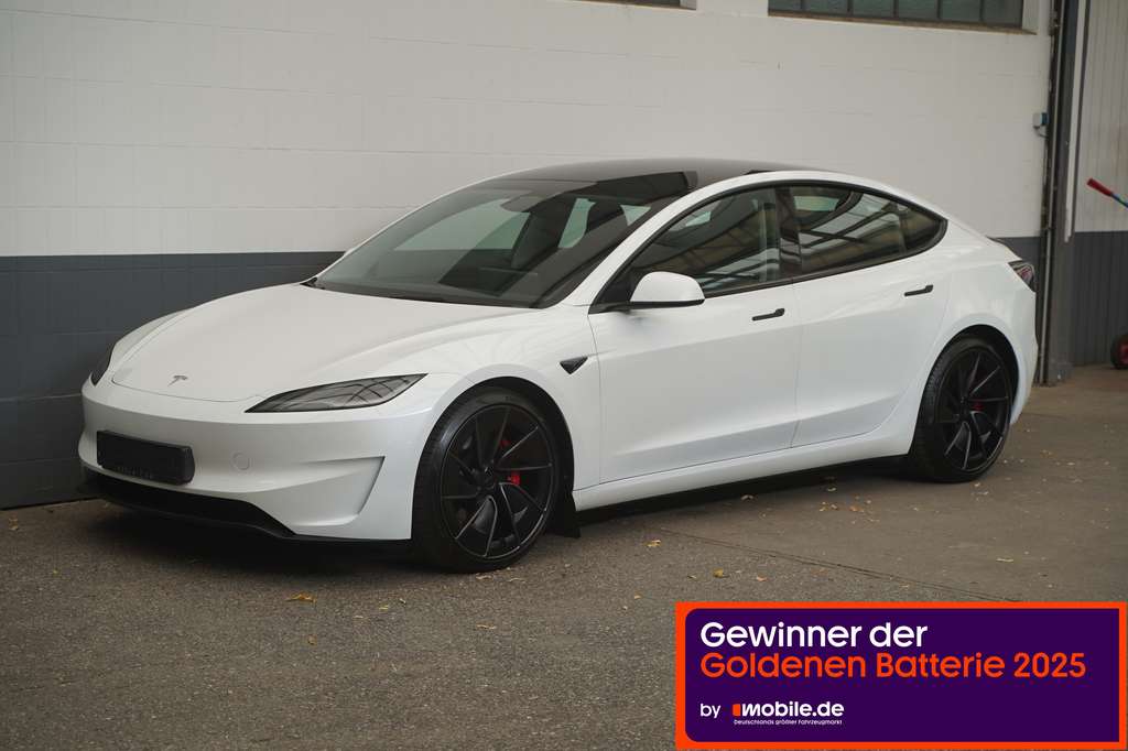 Tesla Model 3 Performance *Highland*Mwst.*